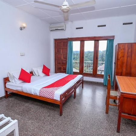Oyo 436 Sandakelum Tourist Guest House Κάντι Εξωτερικό φωτογραφία