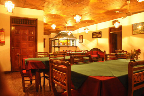 Oyo 436 Sandakelum Tourist Guest House Κάντι Εξωτερικό φωτογραφία