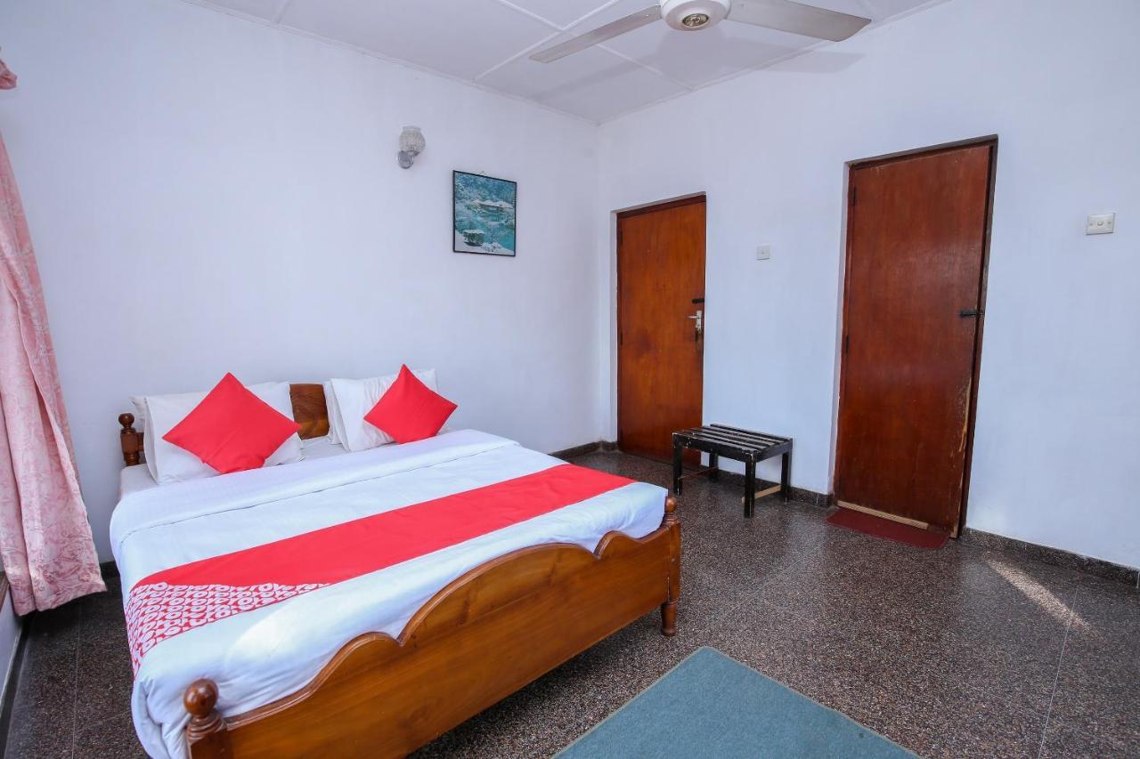 Oyo 436 Sandakelum Tourist Guest House Κάντι Εξωτερικό φωτογραφία